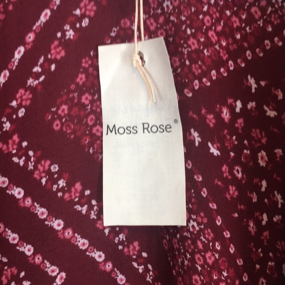 Moss Rose Cranberry Colored Kimono Cover Up with Small Flower Accents NWT OS - Picture 6 of 10
